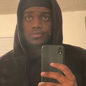 Meet your Posher, Malik